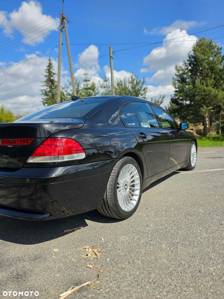 BMW Seria 7 - 5