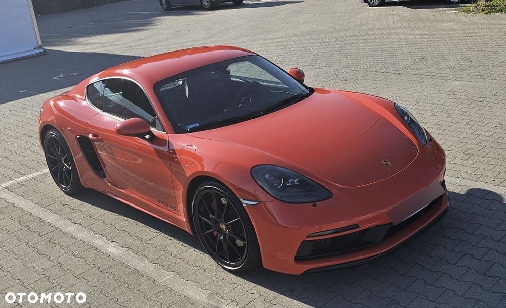 Porsche 718 Cayman - 3