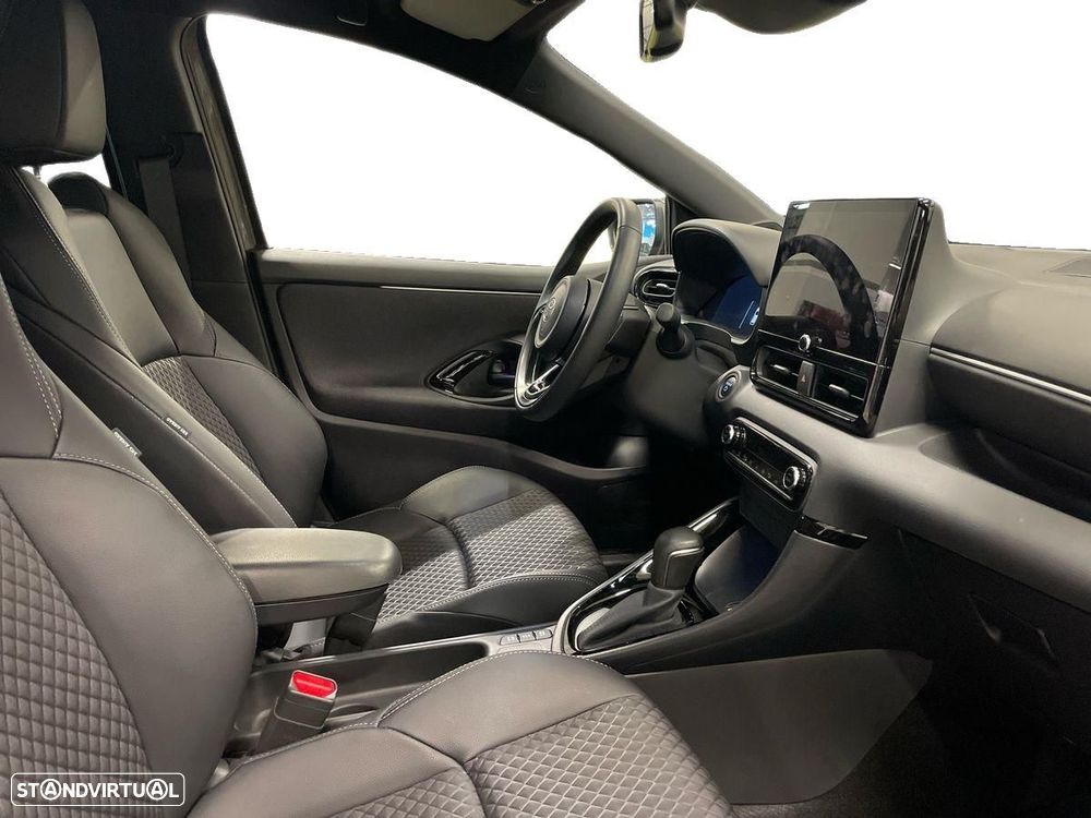 Toyota Yaris - 11