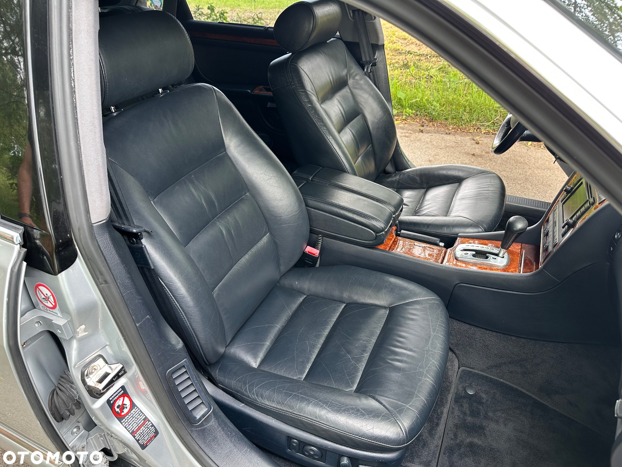 Audi A8 4.2 L Quattro - 23