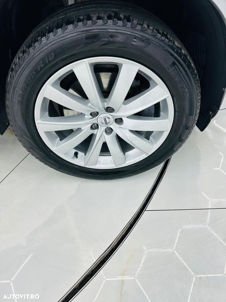 Volvo XC 90 D5 AWD Geartronic Momentum - 10