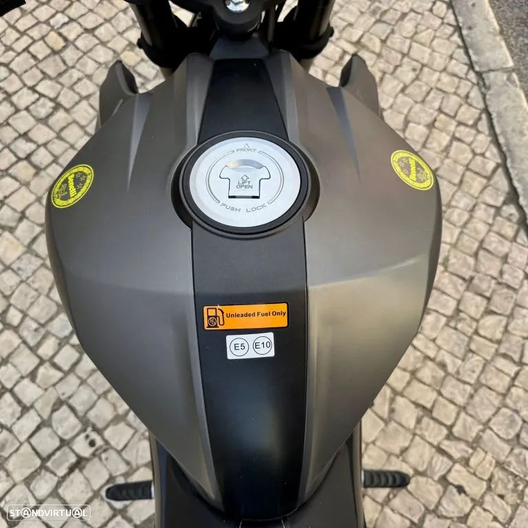 Benelli BN 125 - 10