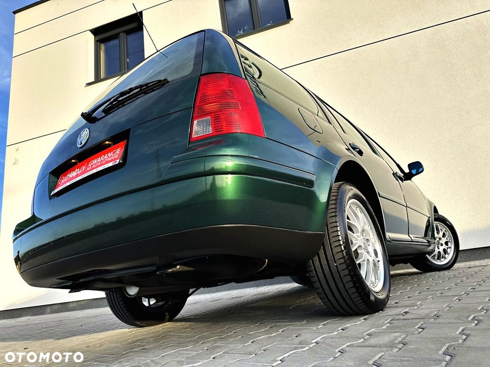 Volkswagen Bora Variant 2.3 V5 - 29