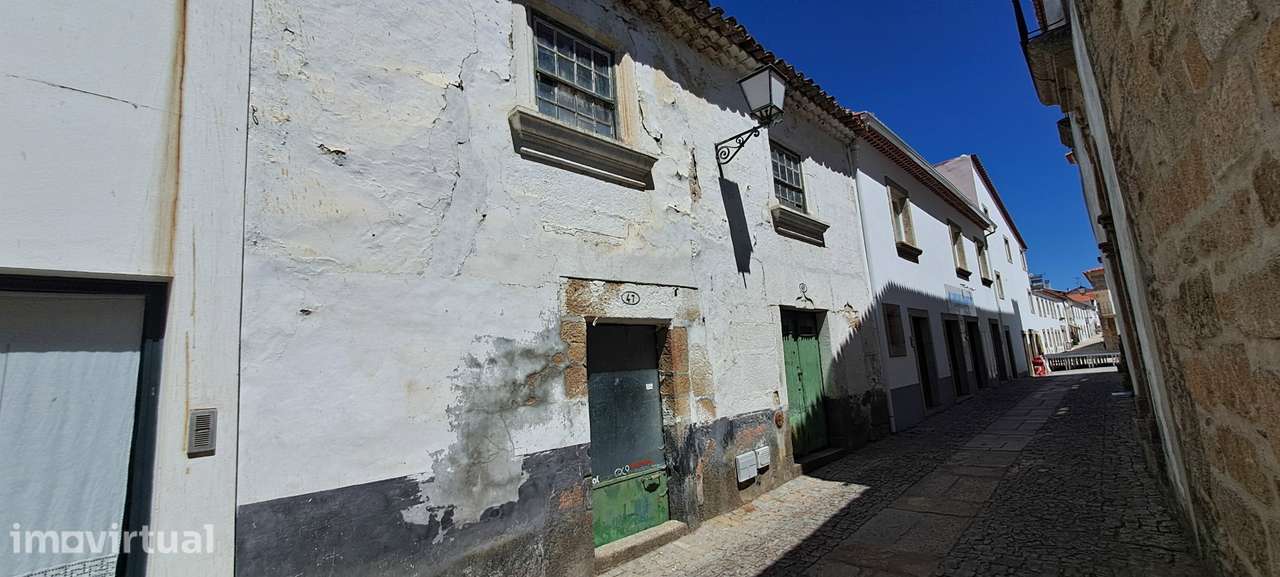 Moradia para Restaurar T3 Venda em Miranda do Douro,Miranda do Douro - Grande imagem: 3/43