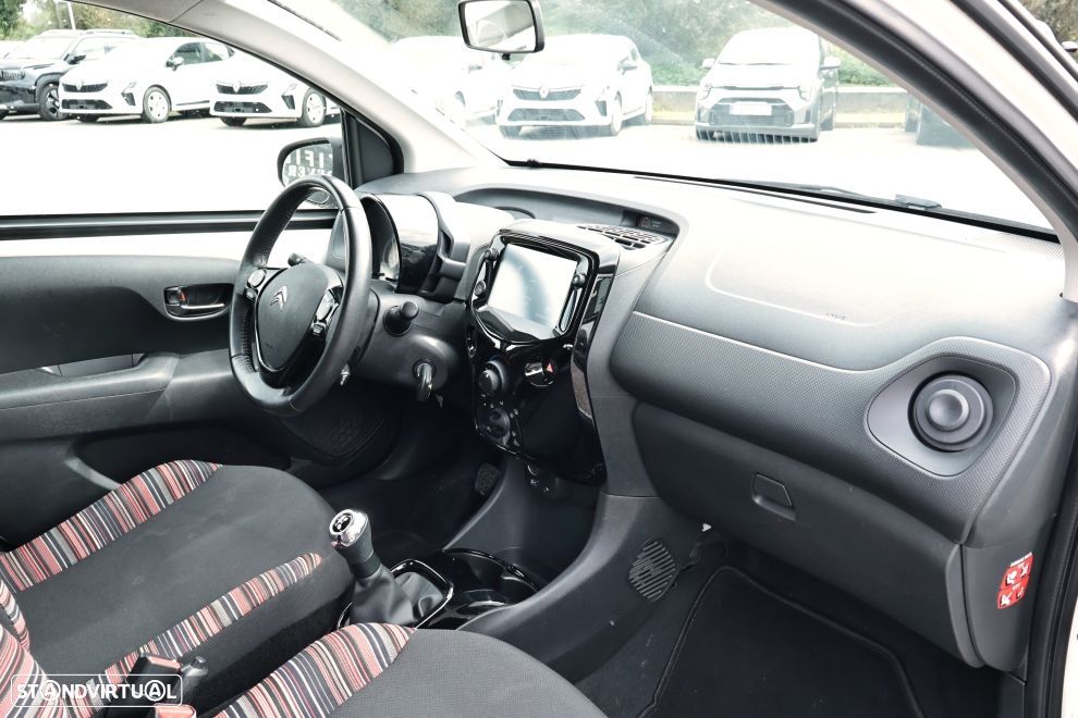 Citroën C1 1.0 VTi Shine - 11