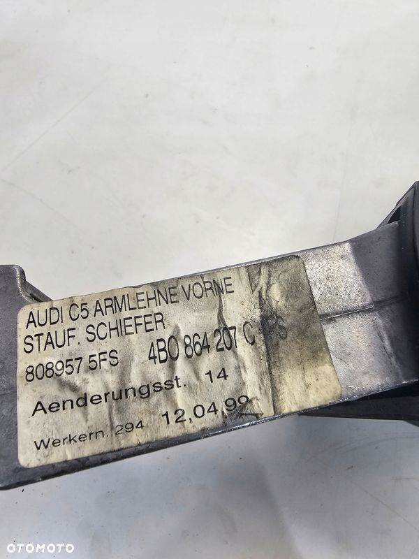 PODŁOKIETNIK PRZÓD AUDI A6 C5 4B0864207C MATERIAŁ - 9