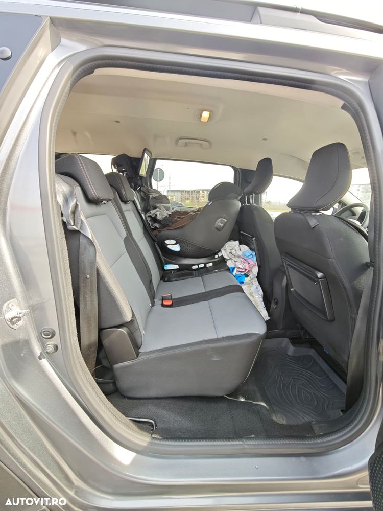 Dacia Jogger 7 locuri HEV 140 Extreme - 12