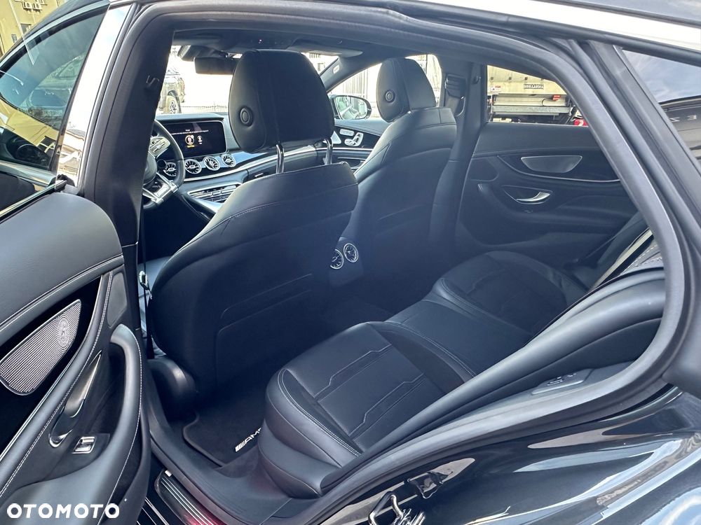 Mercedes-Benz AMG GT 43 - 13