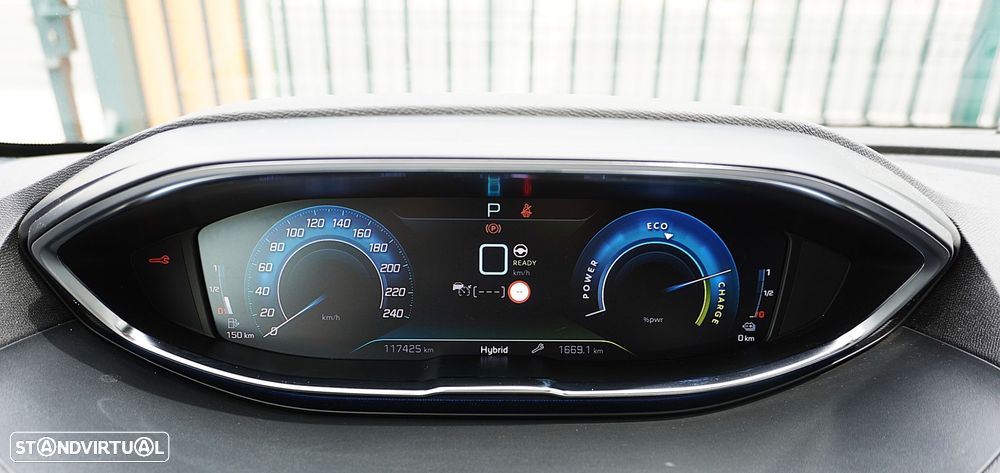 Peugeot 3008 1.6 Hybrid4 GT Line e-EAT8 - 39