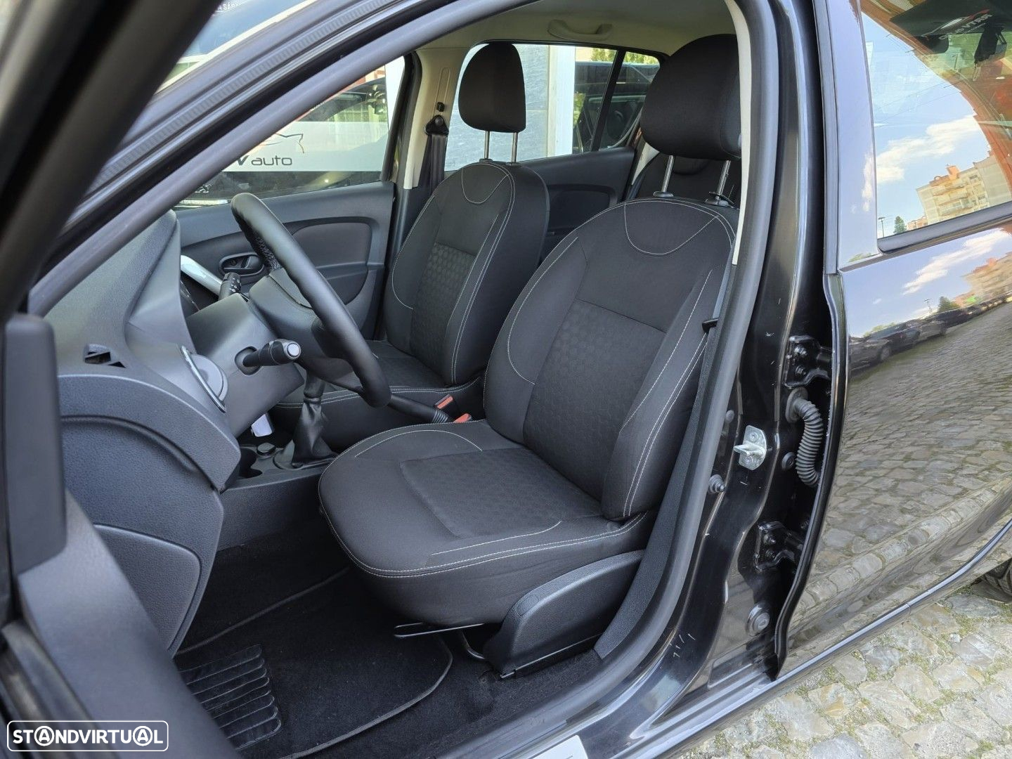 Dacia Sandero 1.5 dCi Confort - 7