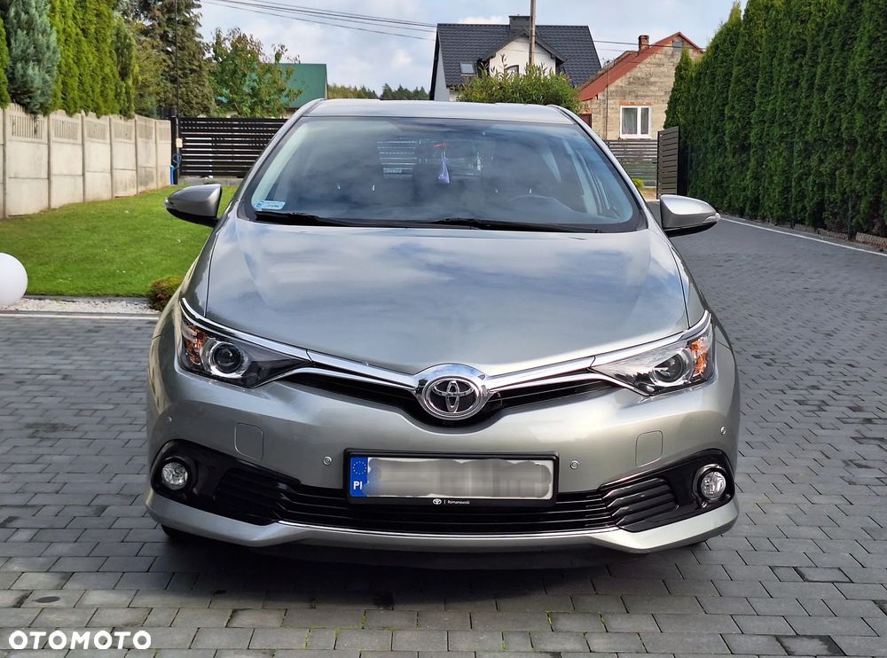 Toyota Auris 1.6 Premium Comfort - 13