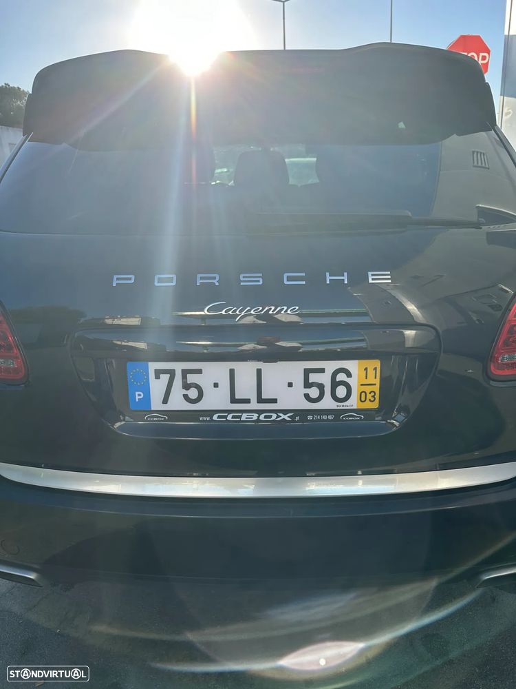 Porsche Cayenne - 6