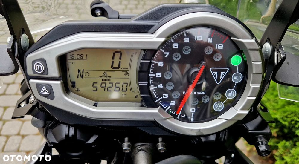 Triumph Tiger - 10
