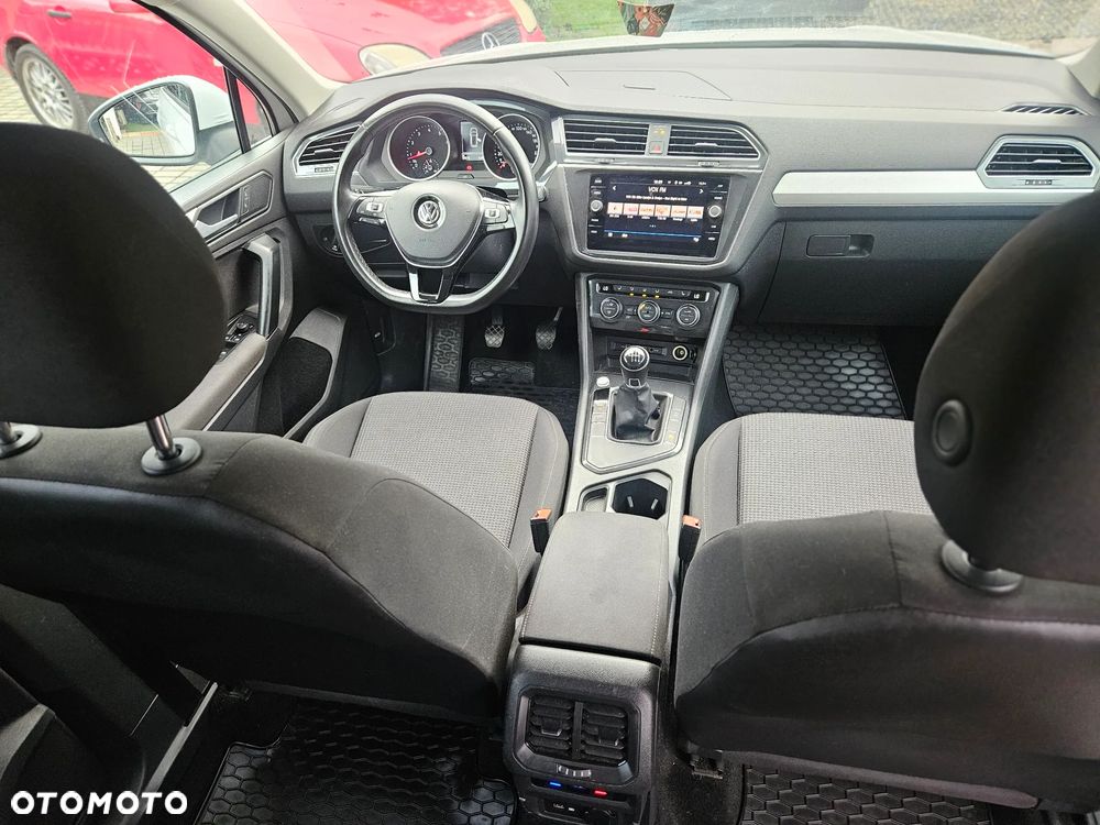Volkswagen Tiguan 1.5 TSI EVO Comfortline - 15