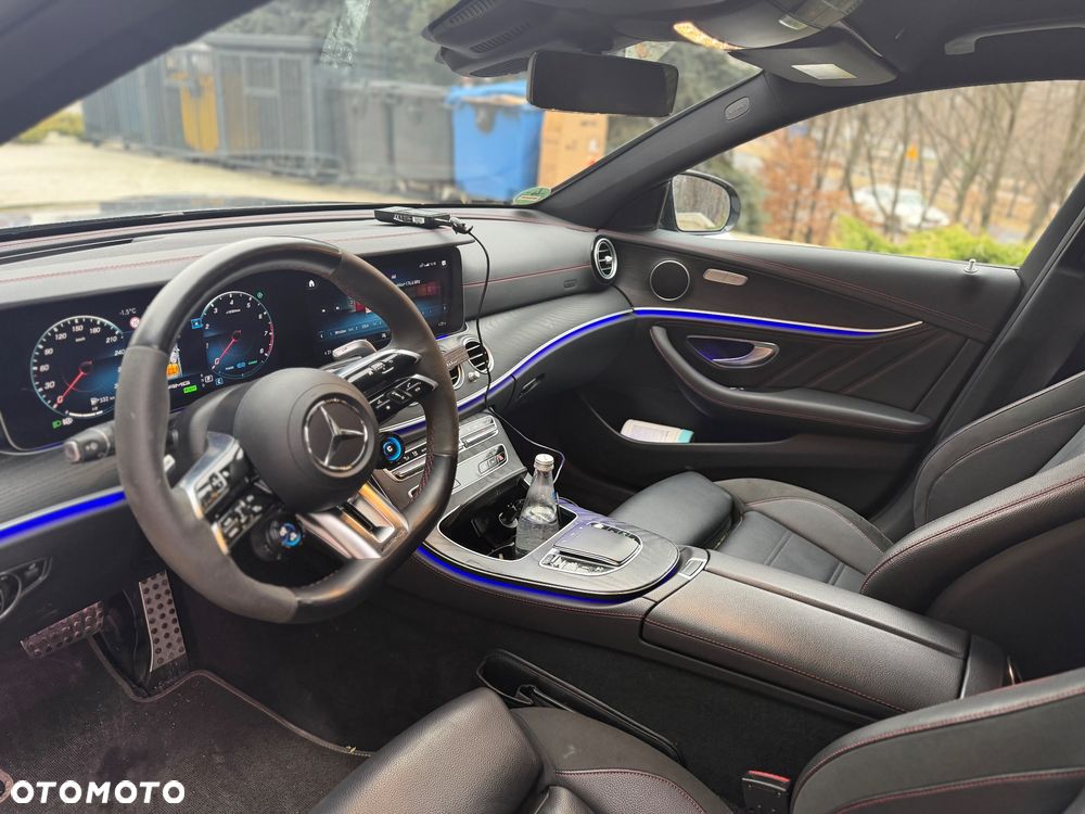 Mercedes-Benz Klasa E AMG 53 4Matic AMG Speedshift 9G-TCT - 12