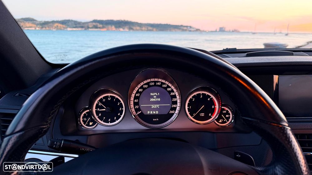 Mercedes-Benz E 350 CDi Elegance BlueEfficiency Auto - 13