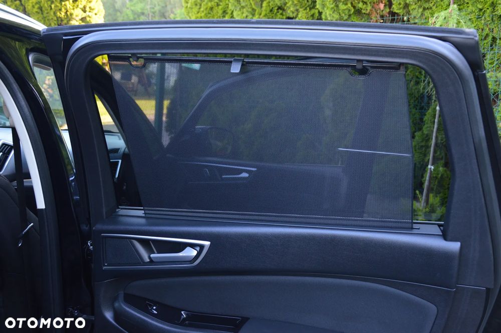 Ford S-Max - 33