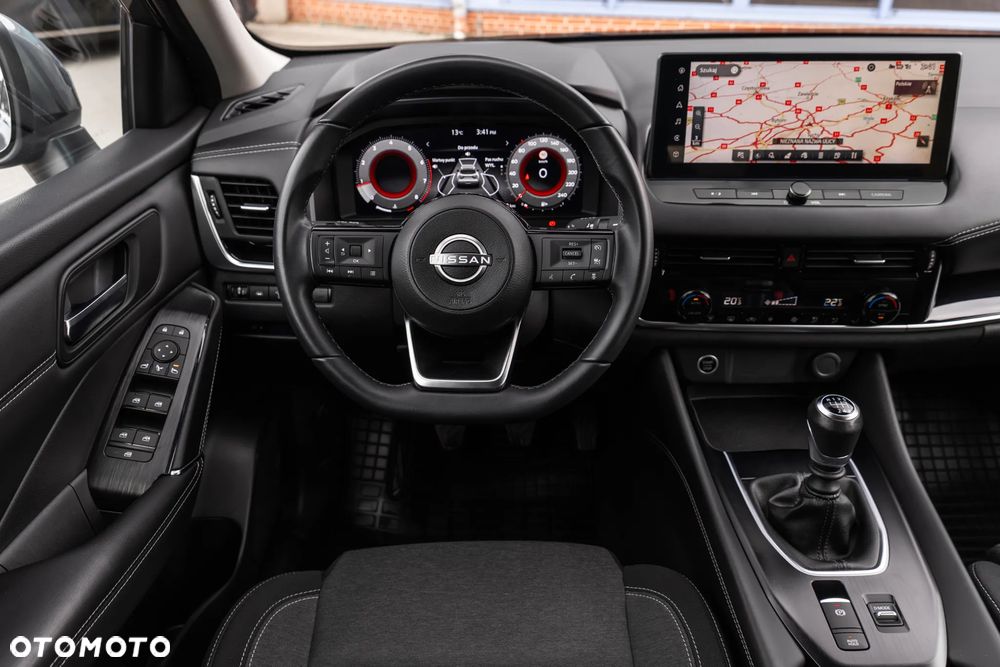 Nissan Qashqai 1.3 DIG-T N-Connecta - 28