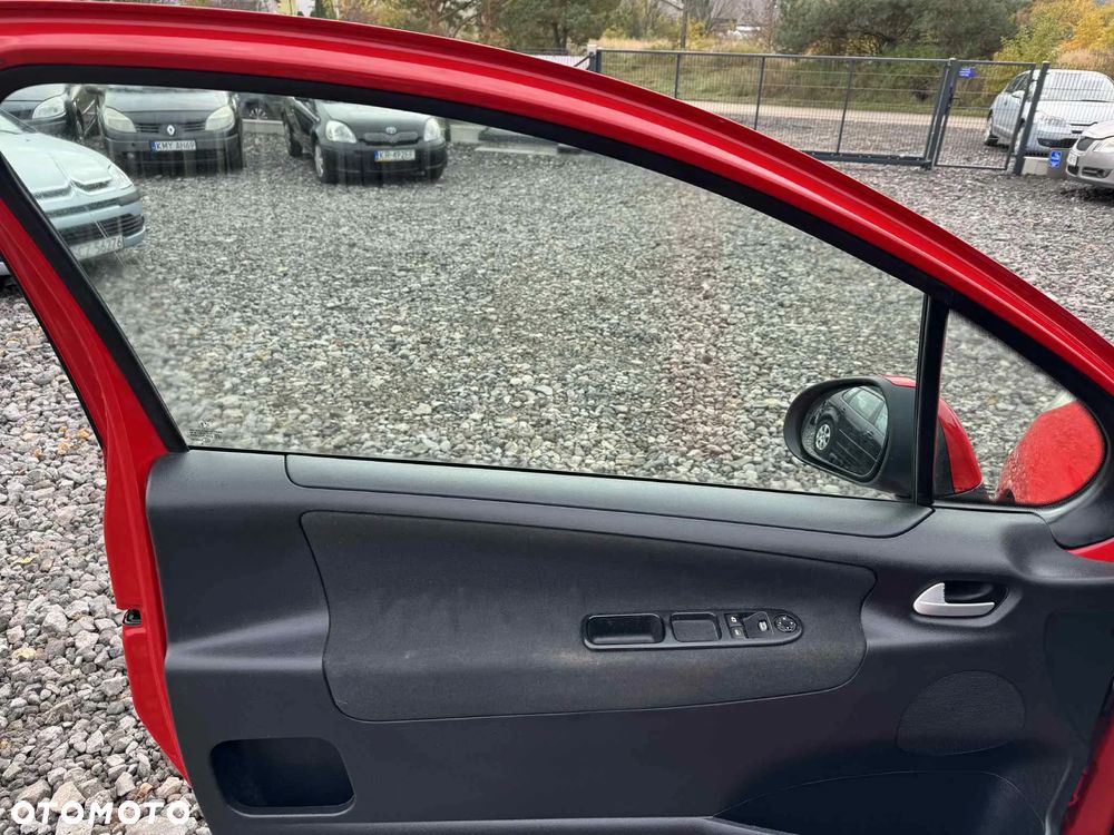 Peugeot 207 1.4 Trendy - 10