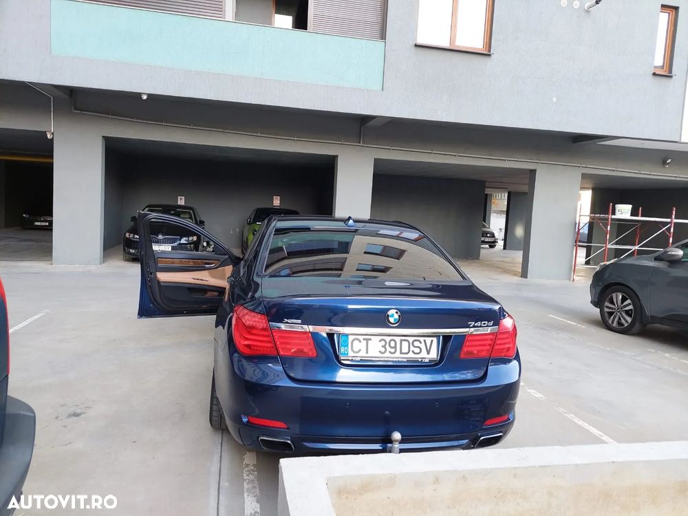 BMW Seria 7 740d xDrive Aut. - 2