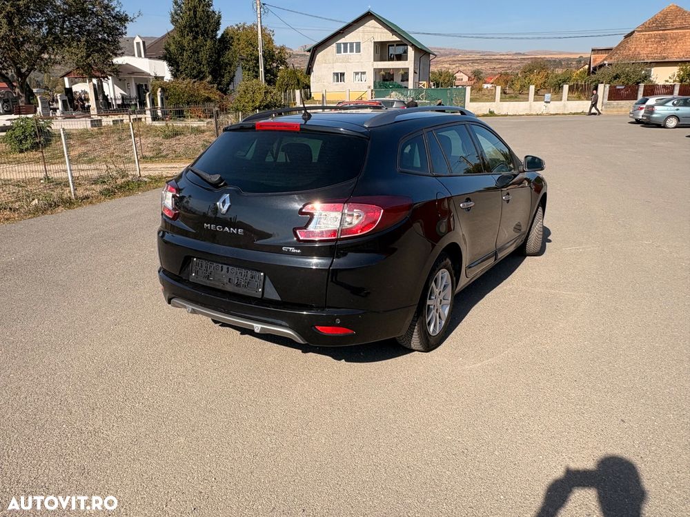 Renault Megane 2012 photo 3
