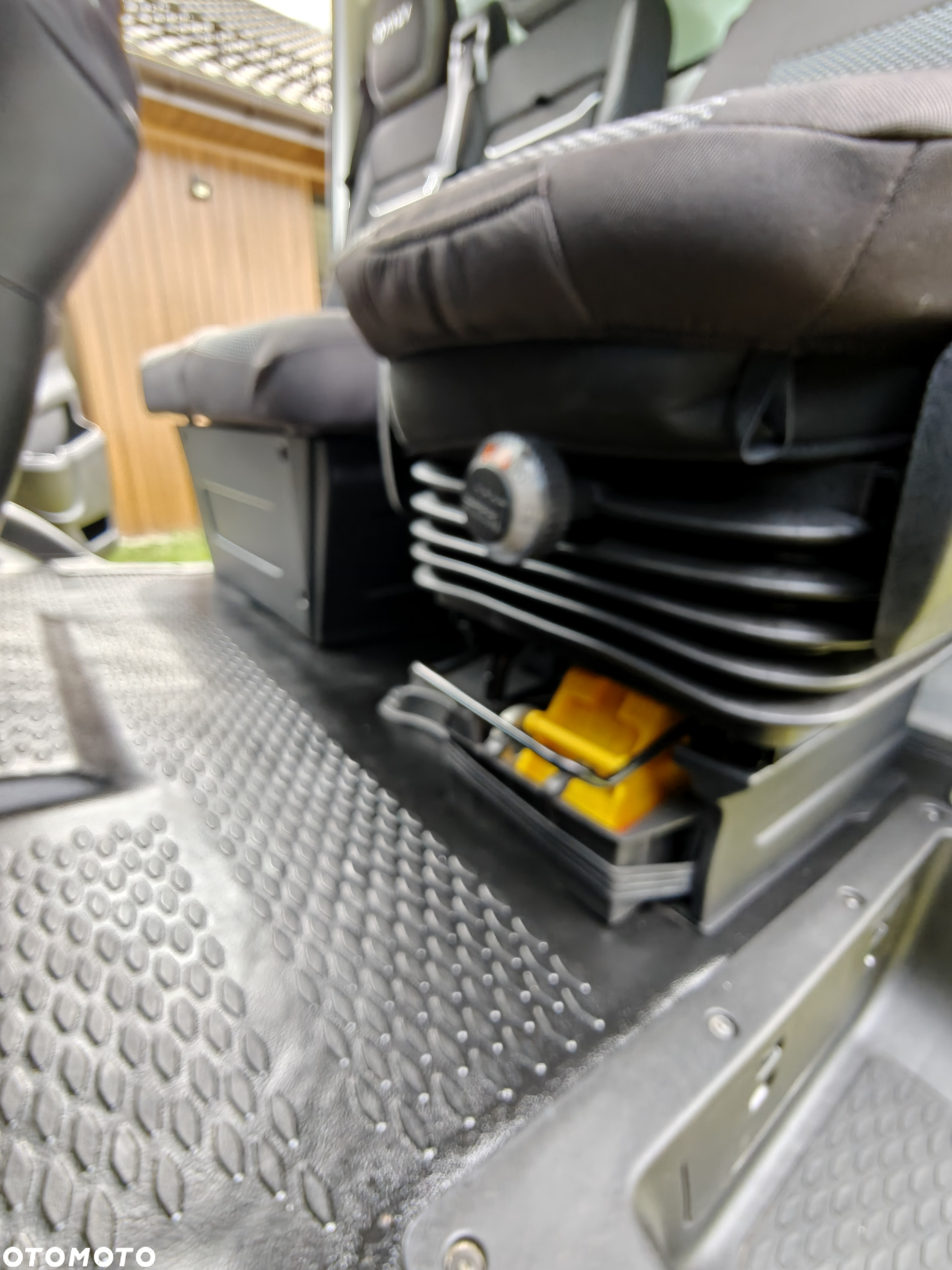 Iveco Daily 50C18 D - 11