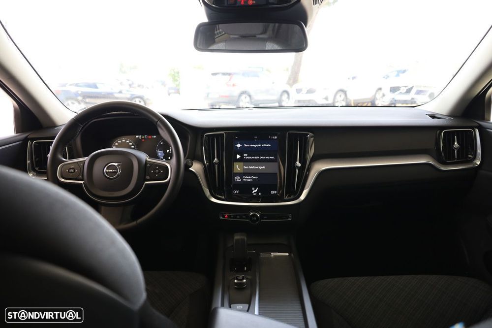 Volvo V60 2.0 B4 Momentum Geartronic - 14