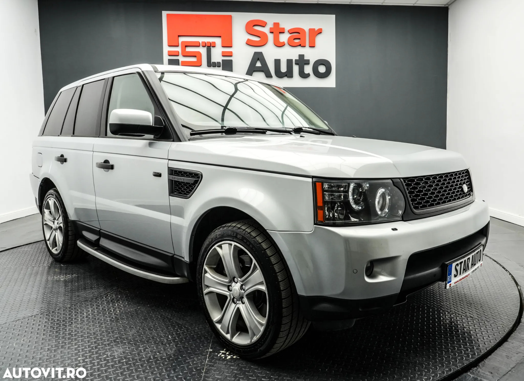 Land Rover Range Rover Sport 3.0 TDV6 - 4