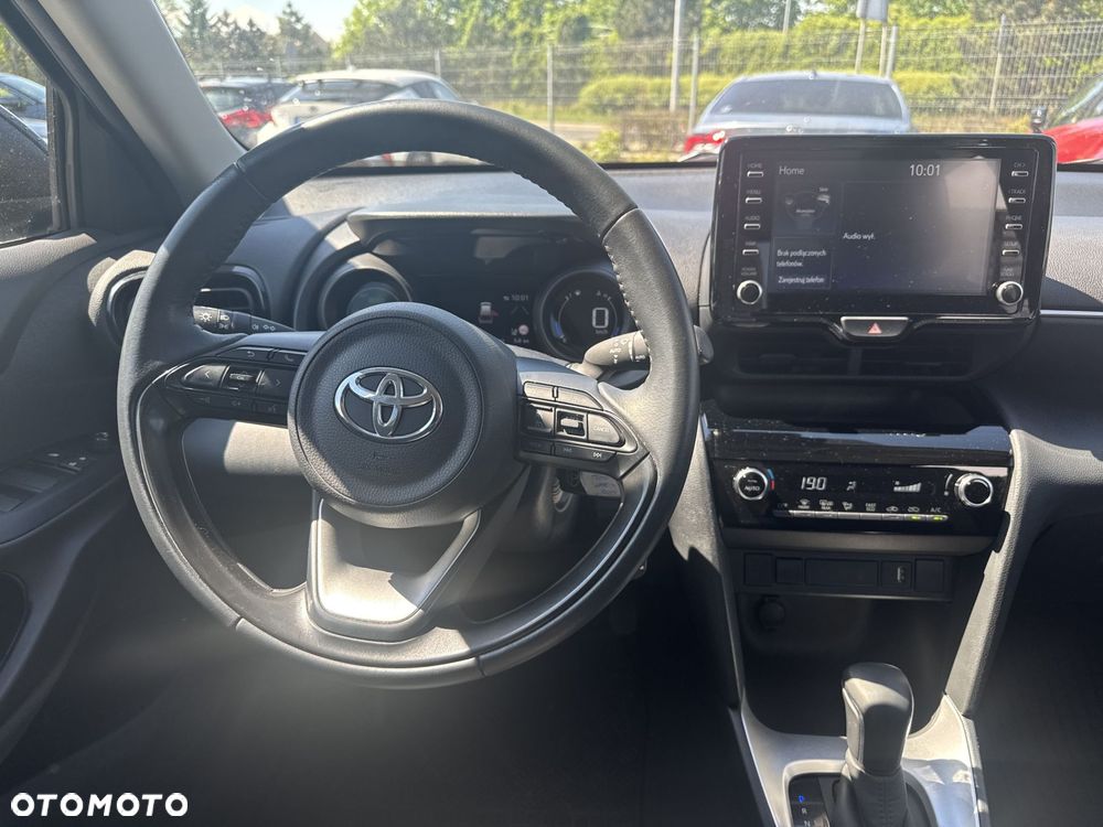 Toyota Yaris Cross Hybrid 1.5 Comfort - 12