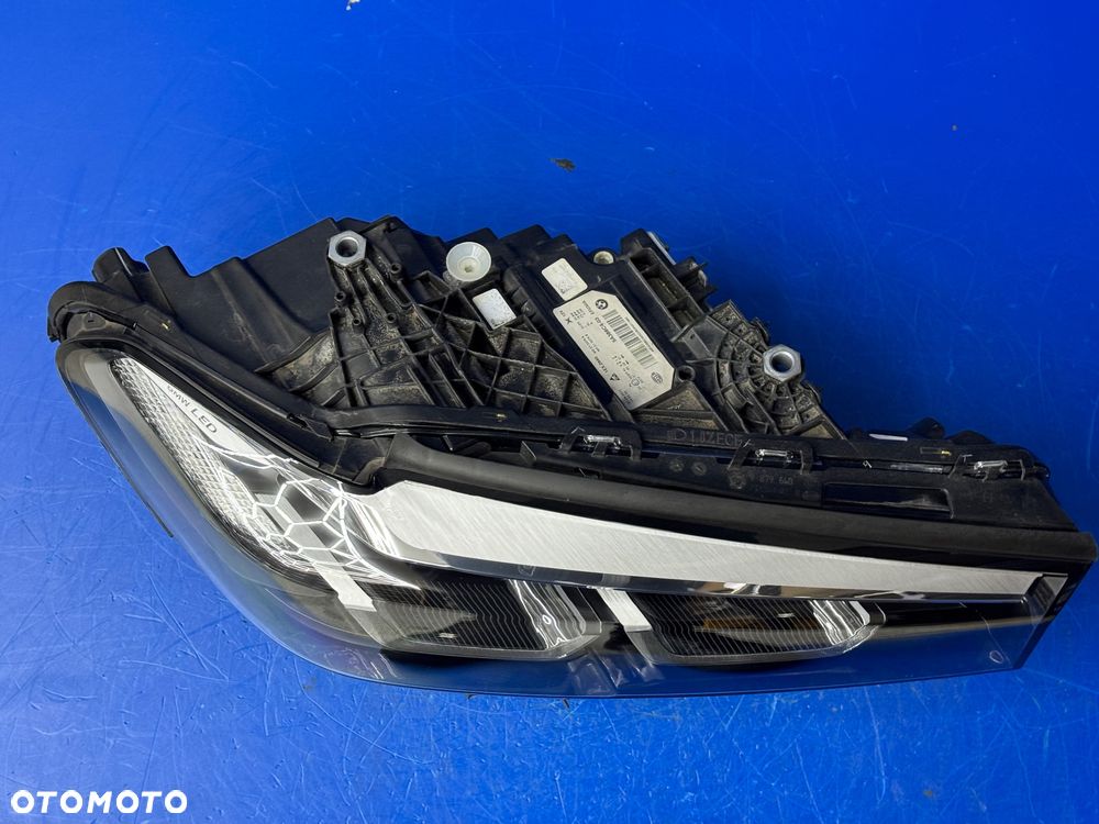 PRAWY FULL LED BMW G30 G31 EUROPA KOMPLETNA BDB - 3