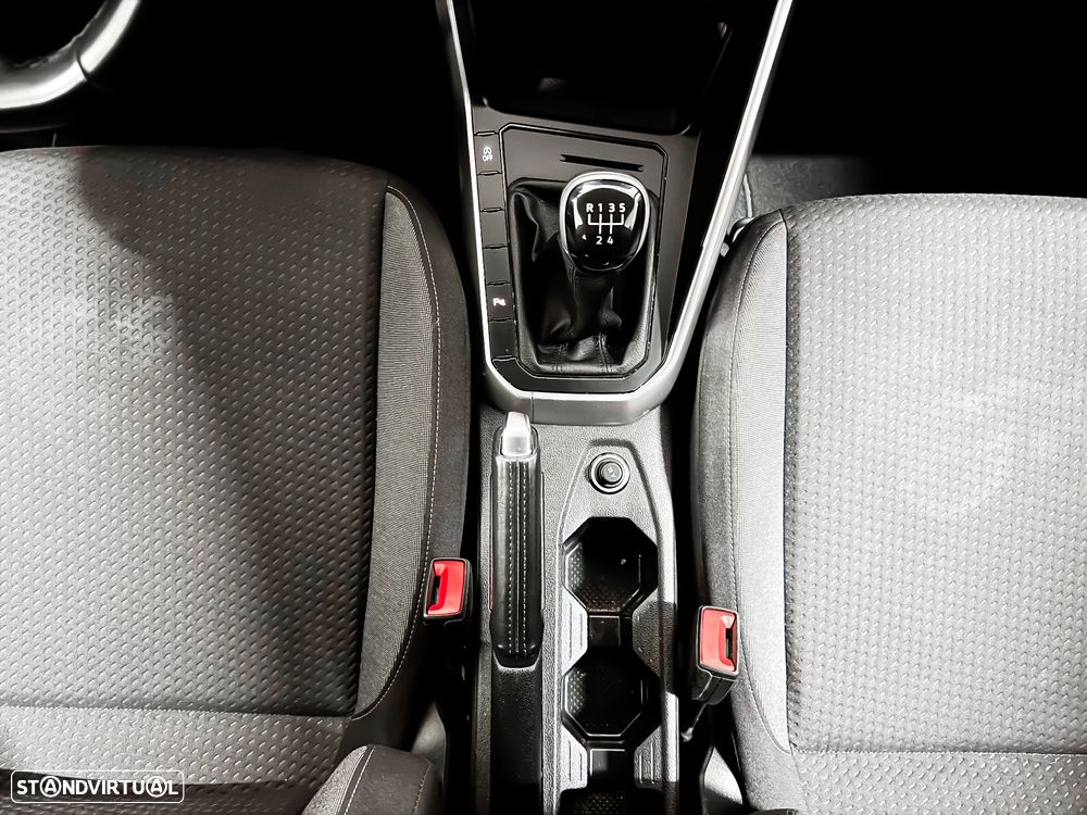 VW Polo 1.0 TSI Urban - 18