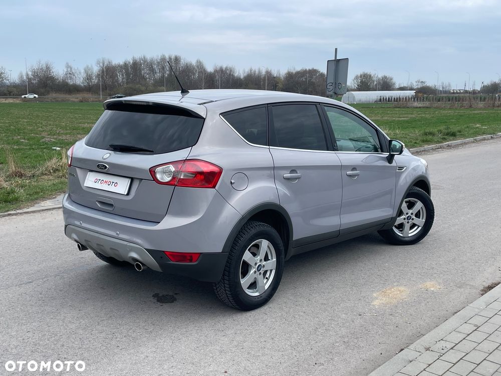 Ford Kuga 2.0 TDCi 2x4 Champions Edition - 18