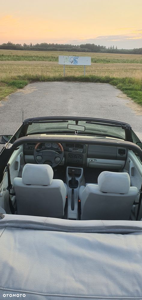 Volkswagen Golf 1.8 GT - 20