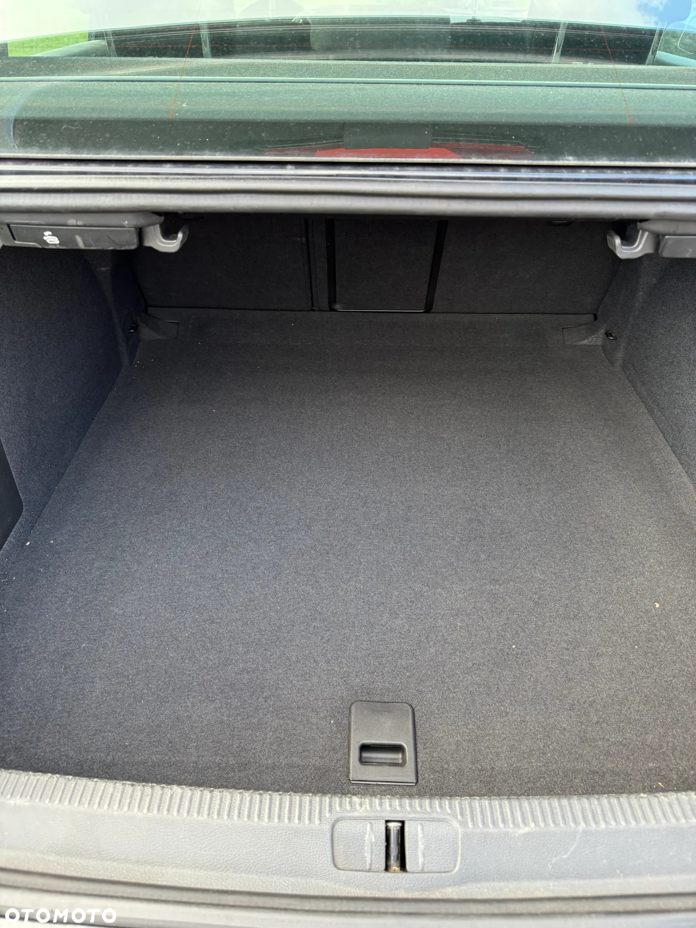 Volkswagen Passat - 8