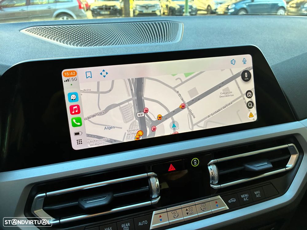 BMW 320 e Touring Corporate Edition Auto - 37