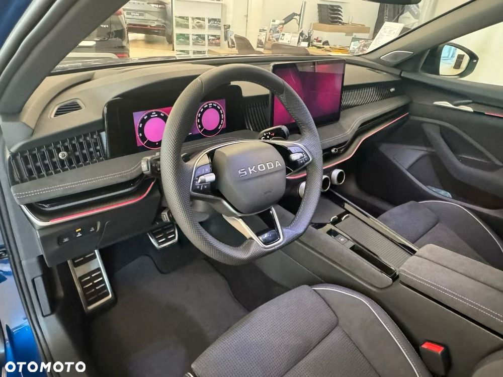 Skoda Superb 2.0 TDI SCR Sportline DSG - 10