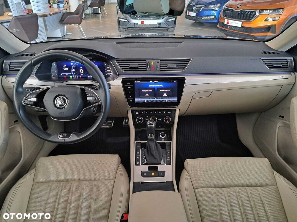 Skoda Superb - 24