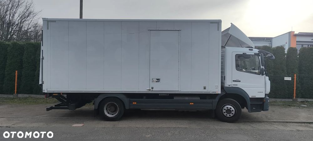 Mercedes-Benz ATEGO - 8