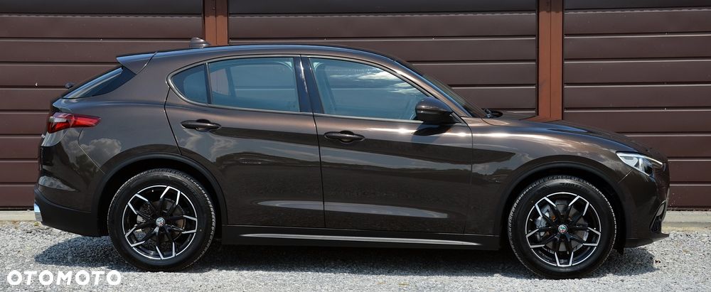 Alfa Romeo Stelvio 2.2 16V AT8 Business - 7