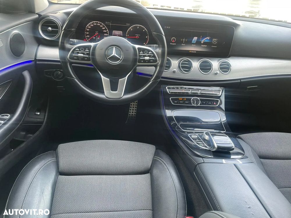 Mercedes-Benz E 220 d 4Matic 9G-TRONIC Avantgarde - 19