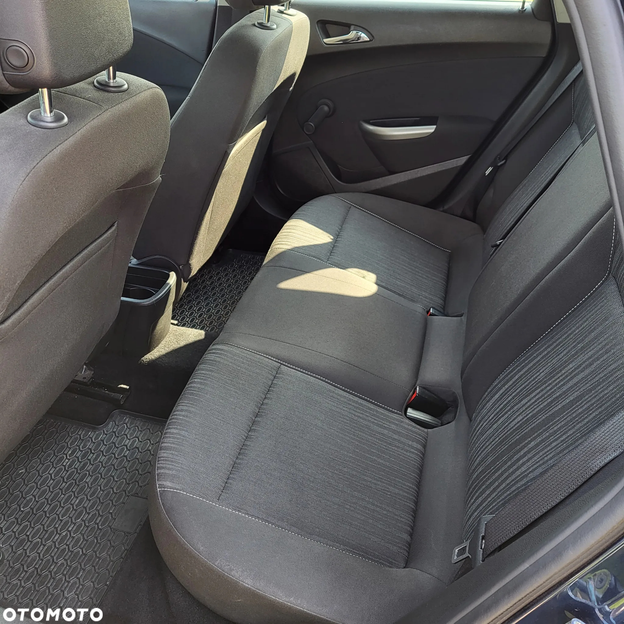 Opel Astra IV 1.7 CDTI Cosmo - 7