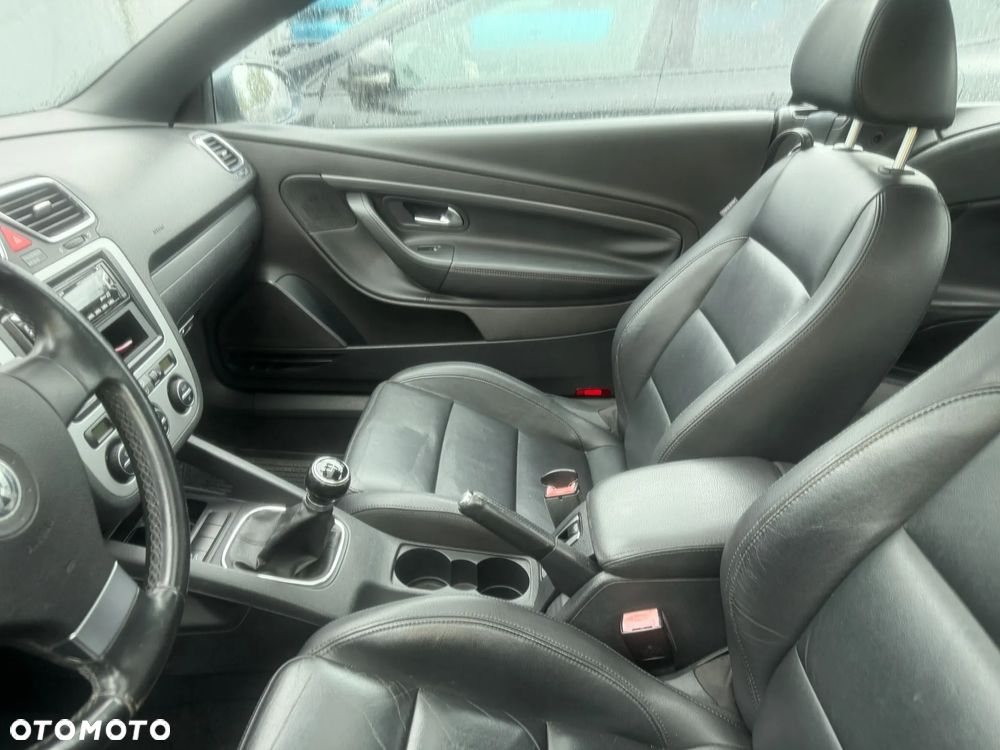 Volkswagen Eos 2.0 TDI DPF BlueMotion Technology Sport & Style - 9