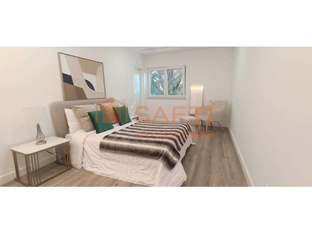 Apartamento T3 com varanda, remodelado - Grande imagem: 2/9