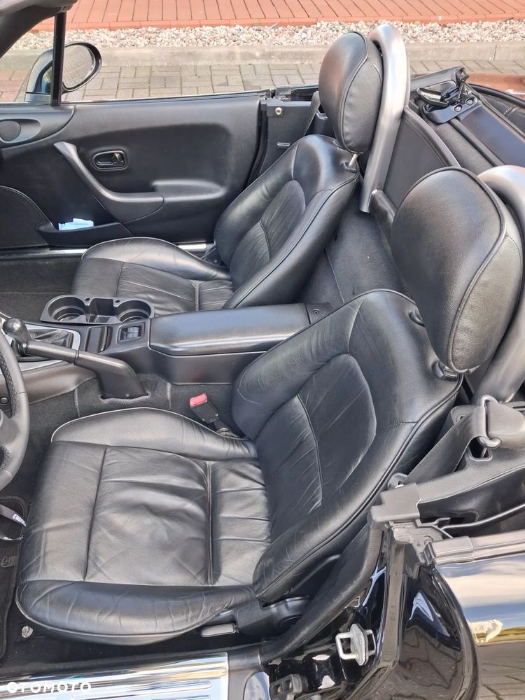 Mazda MX-5 ver-1-6-16v - 34