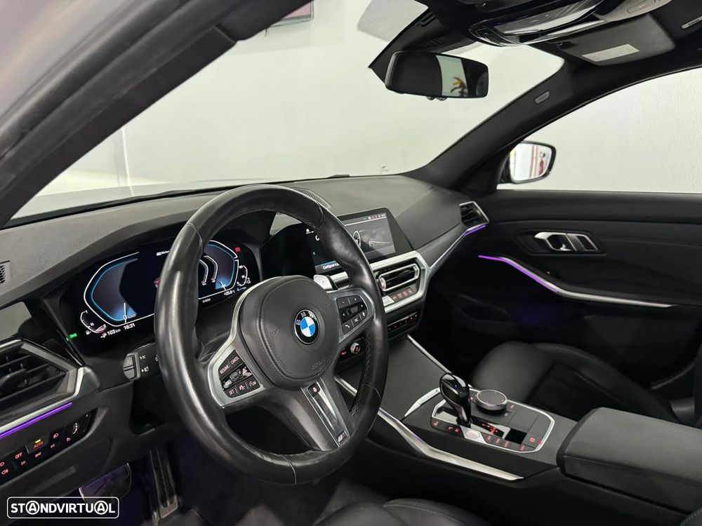 BMW 330 e Touring Pack M Auto - 11