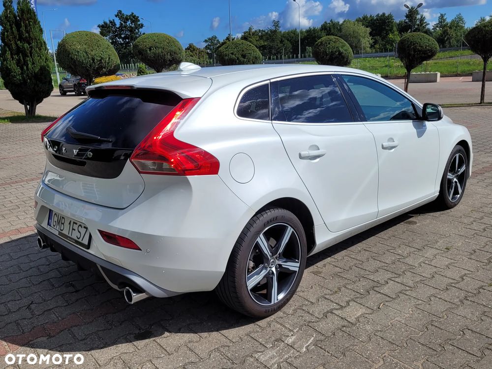 Volvo V40 D2 RDesign - 18