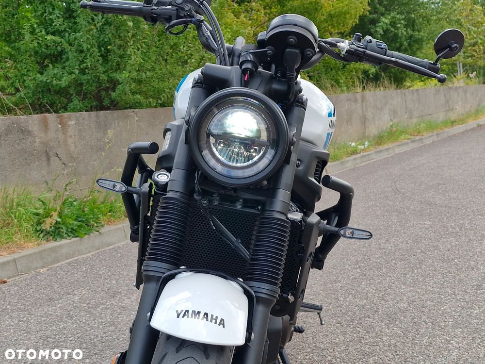 Yamaha XSR - 14