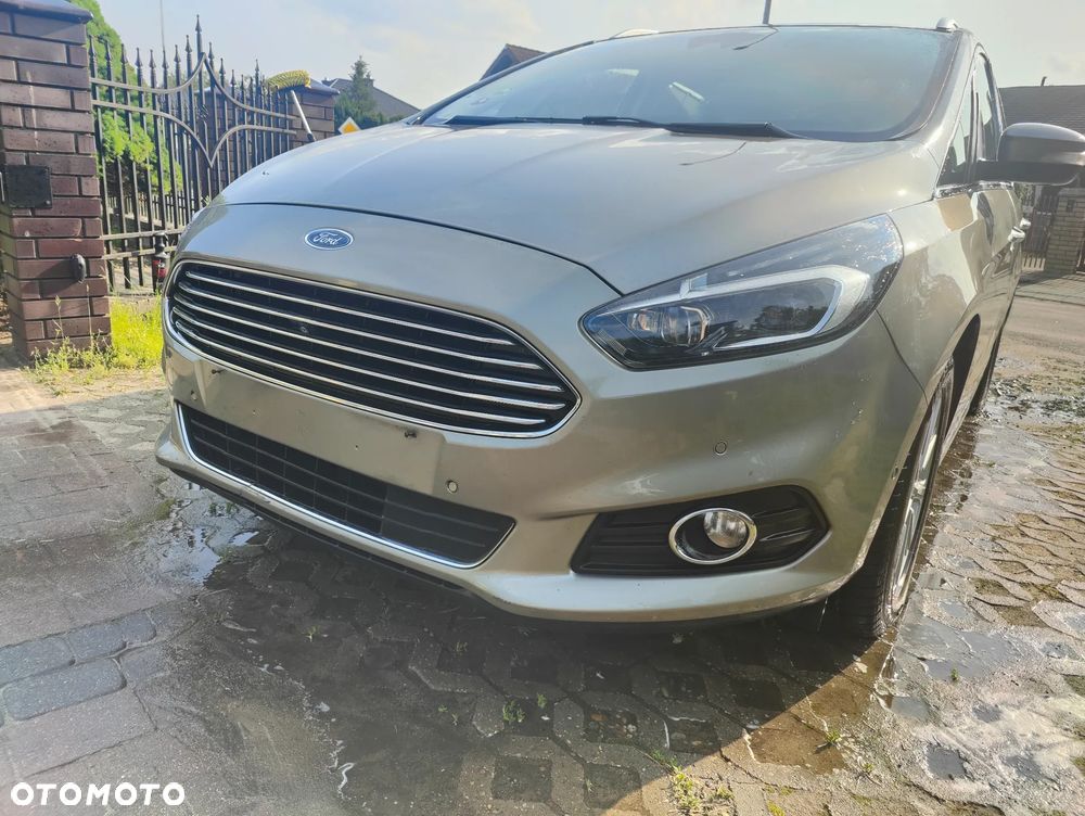 Ford S-Max 2.0 TDCi Titanium - 24