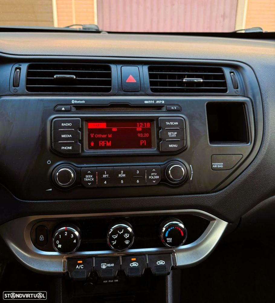 Kia Rio 1.2 CVVT TX - 12