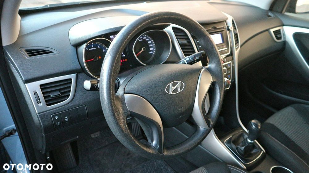 Hyundai i30 1.4 Advantage - 27